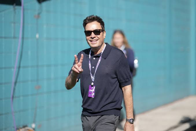 Jimmy Fallon se ríe de JAY-Z en su último programa