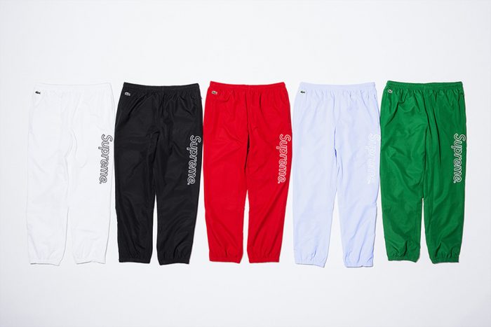 Ya hay imágenes oficiales para la colaboración entre Supreme y Lacoste supreme x lacoster release date price 15 700x467 - Ya hay imágenes oficiales para la colaboración entre Supreme y Lacoste