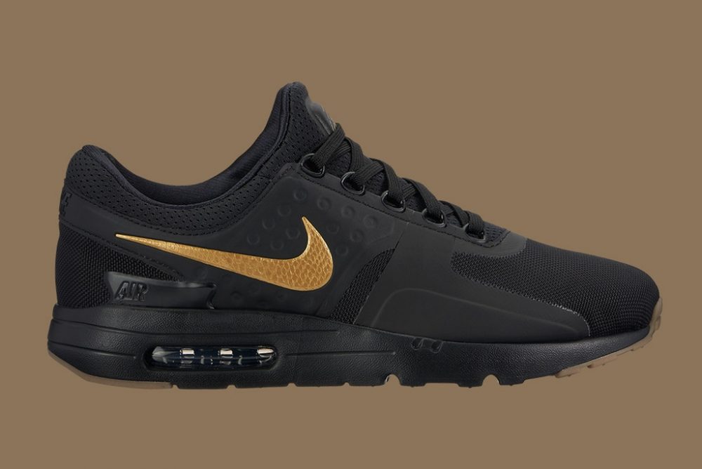 Nike empezará 2018 con un exclusivo pack en negro y oro nike new year black and gold pack 2 1000x668 - Nike empezará 2018 con un exclusivo pack en negro y oro