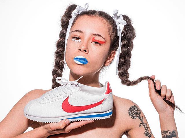La Bibitches: originalidad, descaro y maquillajes inspirados en sneakers 19122462 1433879616719198 3966300537195855872 n - La Bibitches: originalidad, descaro y maquillajes inspirados en sneakers