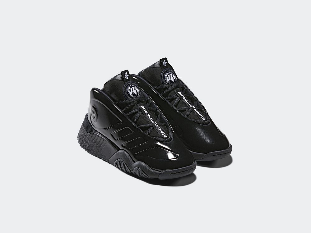 Así luce la nueva colección adidas x Alexander Wang: échale un ojo EE9027 PRFTWSTPAR FI 1000x750 - Así luce la nueva colección adidas x Alexander Wang: échale un ojo